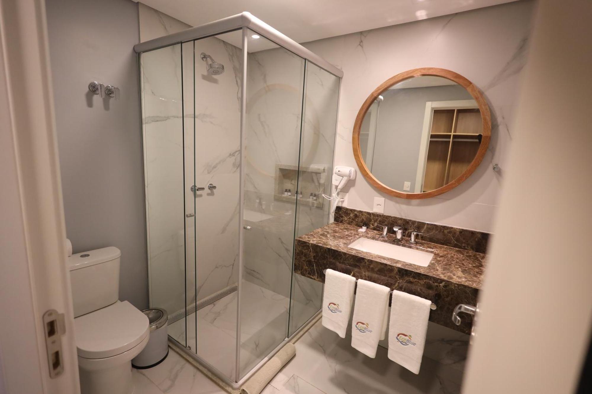 Quarto Triplo Superior